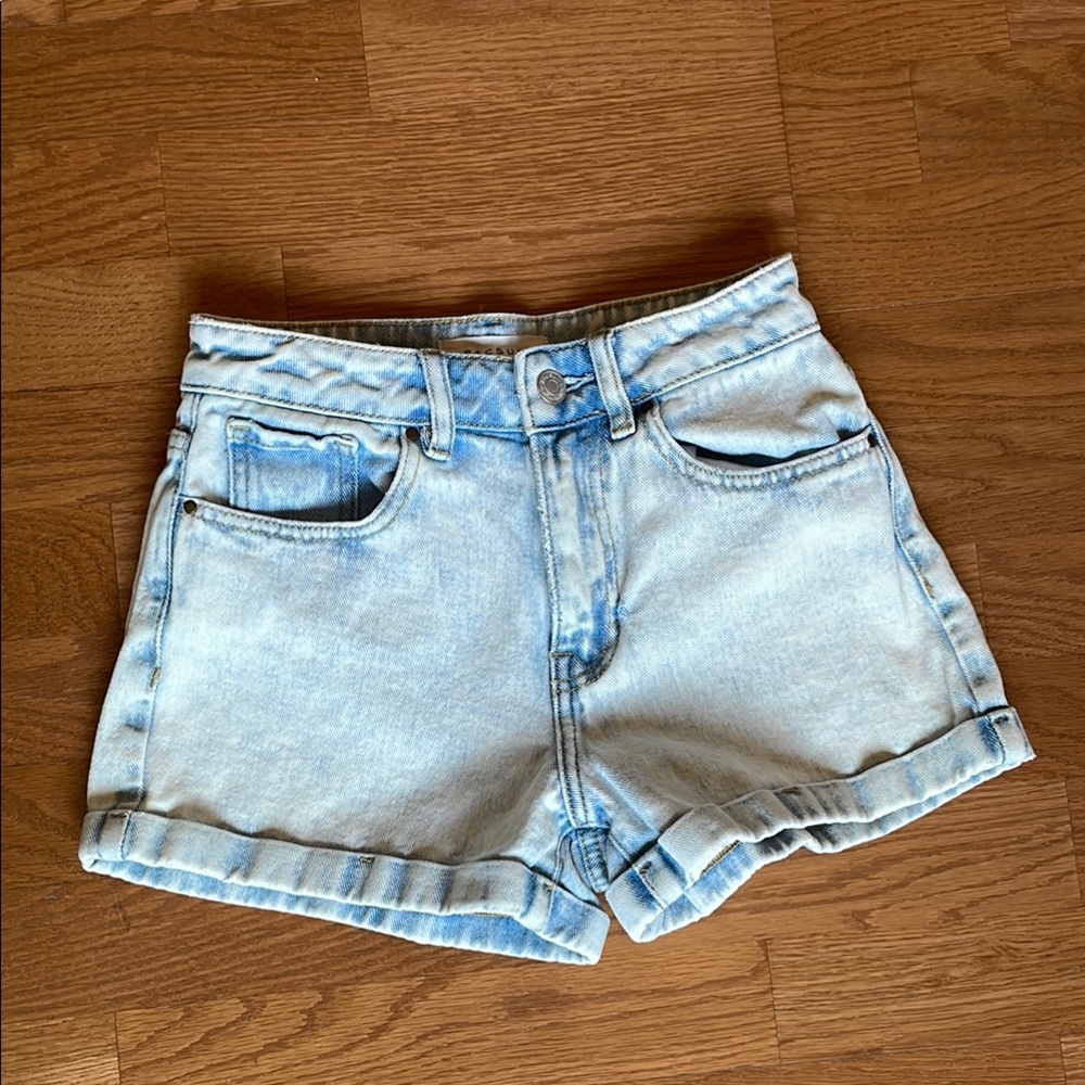 Pacsun Light Blue Denim Women's Mom Shorts